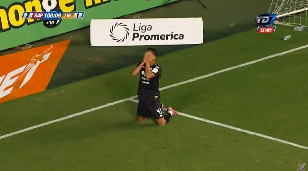 Desahogo total de Warren Madrigal, llegó su gol
