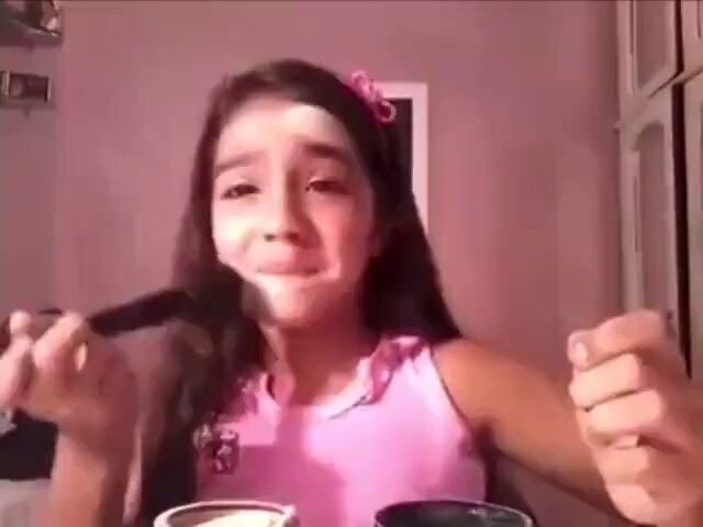 as vezes antes de dormir eu lembro q kpopper já inventou q a hybe disbandou um grupo so pro bts se tornar o único grupo com 10 anos de carreira a nunca mexer na formação inicial
