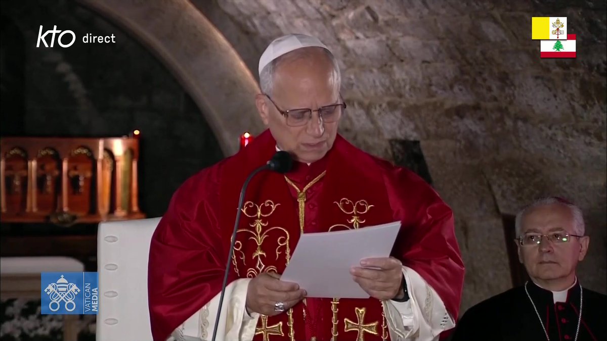 🔴 En français, #LéonXIV invite à la prière et à la simplicité à l’exemple de saint Charbel depuis le sanctuaire dédié à ce grand saint du Liban. 👉 À suivre sur KTO :