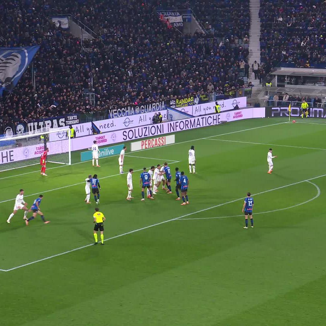 Right place, right time 👊 Ademola Lookman #AtalantaFiorentina #GoAtalantaGo ⚫️🔵