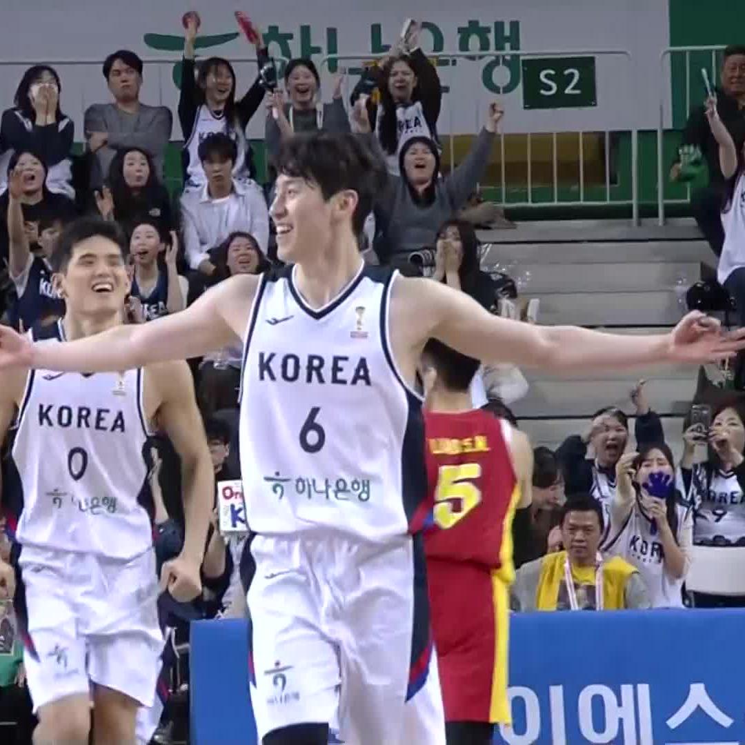 裏でやってた試合 日本と同予選グループ 韓国が中国に勝利 90対76 2連勝です 長崎ヴェルカ所属のイヒョンジュンは20得点 中国は連敗スタートなので次の2月の試合は死に物狂いで日本戦に挑んでくる 中国の2連敗が日本にとってW杯出場を考えたときに良い方向に向くかどうか🧐