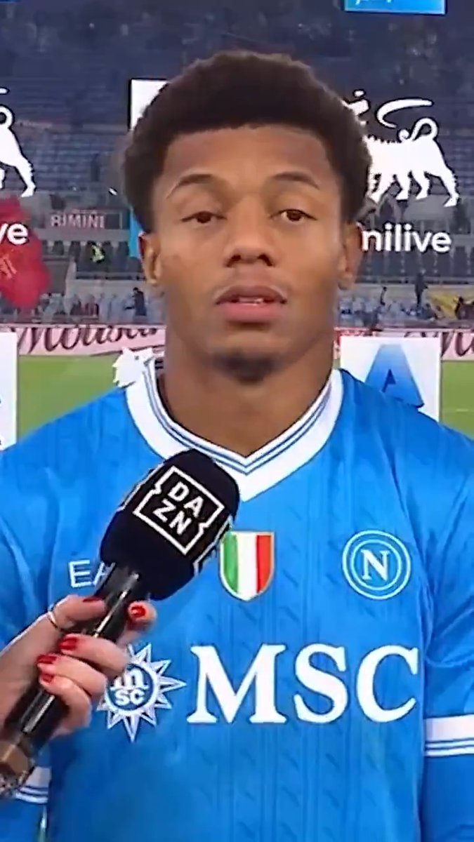 "É um momento mágico para ti... Dois golos contra a Atalanta, um grande jogo na Champions League e o golo da vitória esta noite. Estás de volta." Neres: "Eu nunca fui embora. Estive sempre aqui."