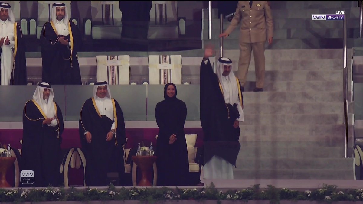 لحظة وصول سمو أمير دولة قطر الشيخ تميم بن حمد آل ثاني إلى استاد البيت #كأس_العرب | #كأس_العرب2025 #FIFAArabCup | #ArabCup2025