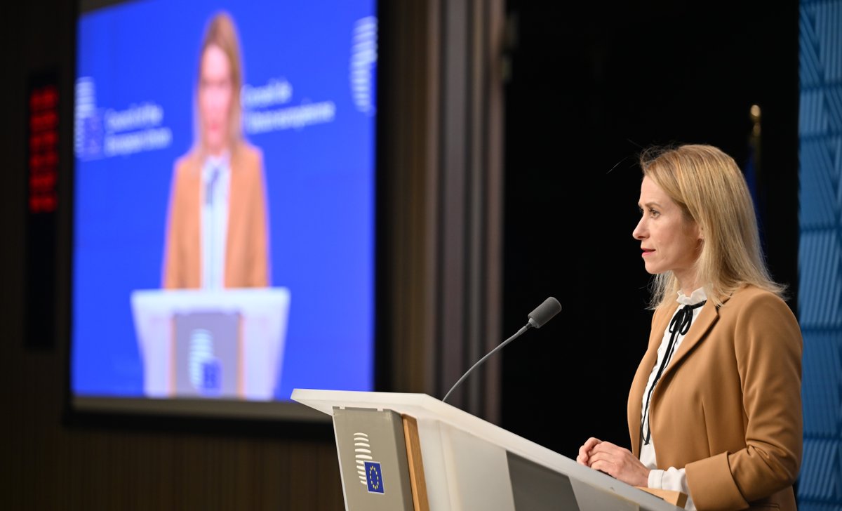 We need to boost Europe’s own defence. Our Defence Readiness Roadmap gives us a clear direction. Member States are now setting up work on all priorities and concrete projects are expected in the first half of next year. My press remarks ↓