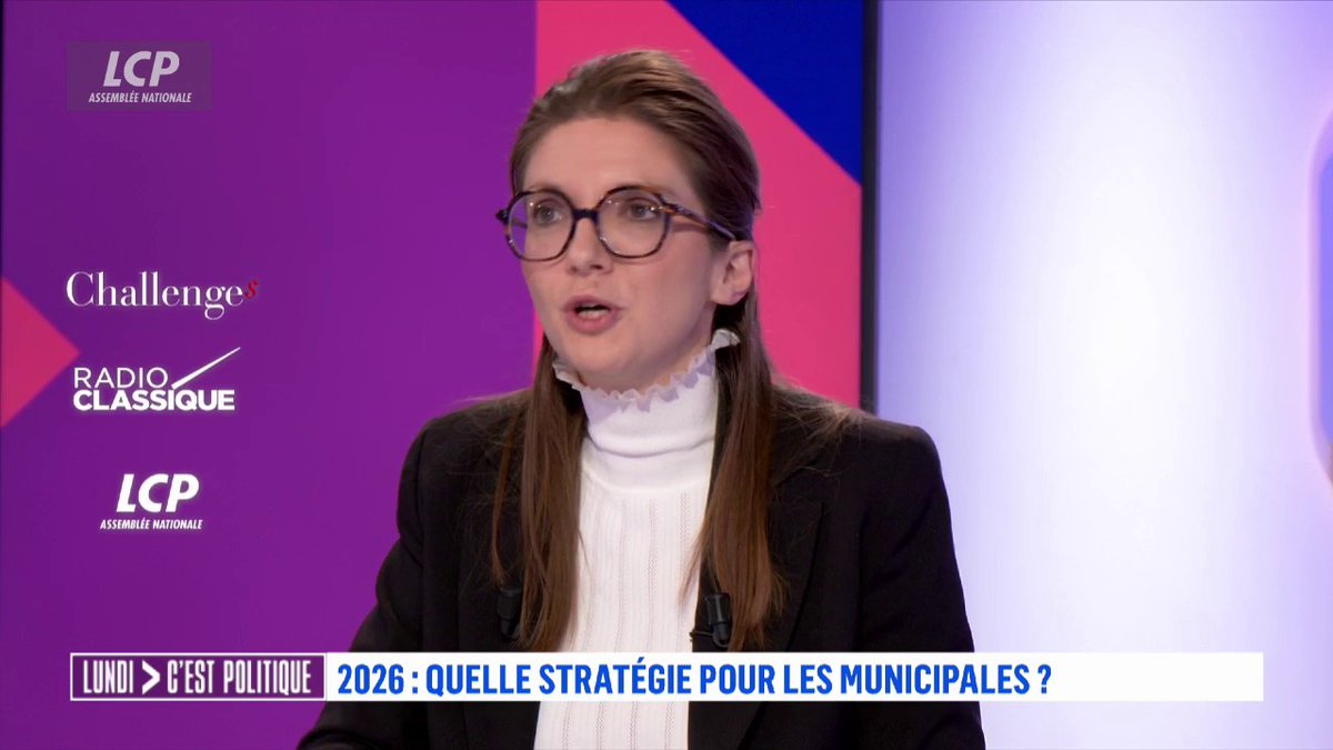 "Pour moi, le front républicain ne peut en aucun cas contenir La France insoumise", affirme Aurore Bergé. #LCPol
