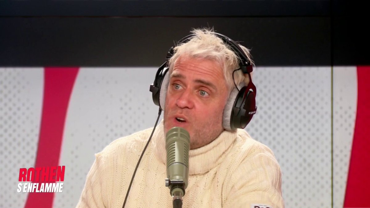 🗨️ Jean-Marc Gonon, ancien arbitre de L1, interpelle Jérôme Rothen au 3216: "Nos arbitres sont fébriles. Il y a une différences entre l'arbitrage en L1 et en C1. Quand ils sont en France, ils n'ont pas la même pression, la même concentration. Il y a un problème de management"