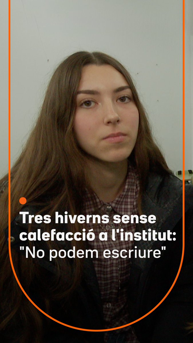 "Un polar, una jaqueta, l'anorac. De vegades, bufanda. Sempre dos pantalons i tres o quatre mitjons." Així van a classe, a l'Institut Joan Mercader d'Igualada. Fa tres anys que la calefacció no funciona. No es preveu enllestir la reparació fins al 2026