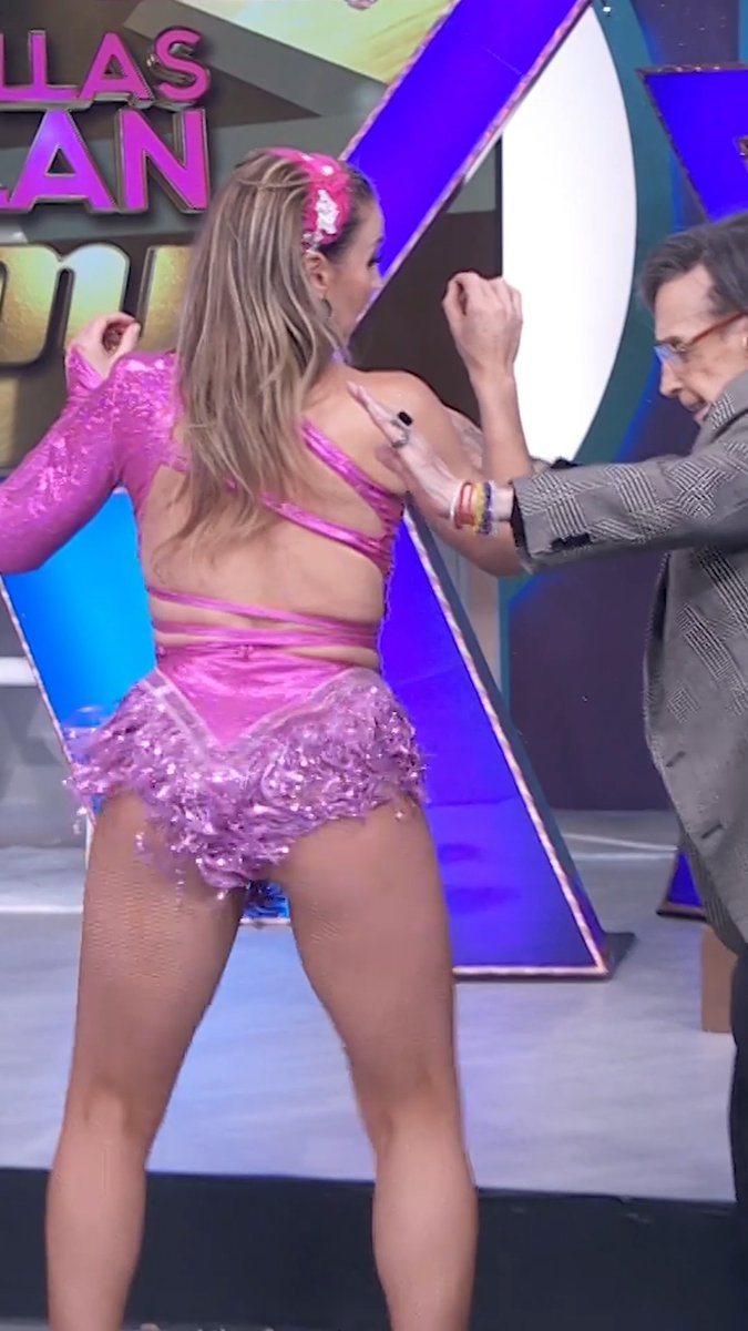 Roberto Mitsuko saca los prohibidos con Galilea Montijo y Karenka. #LasEstrellasBailanEnHoy #Televisa, #Espectáculos, #Entretenimiento