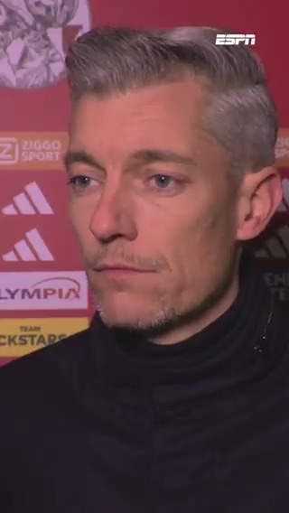 💡 Jong Ajax-trainer Willem Weijs ziet ook lichtpuntjes bij Ajax: "Er is licht aan het einde van de tunnel"