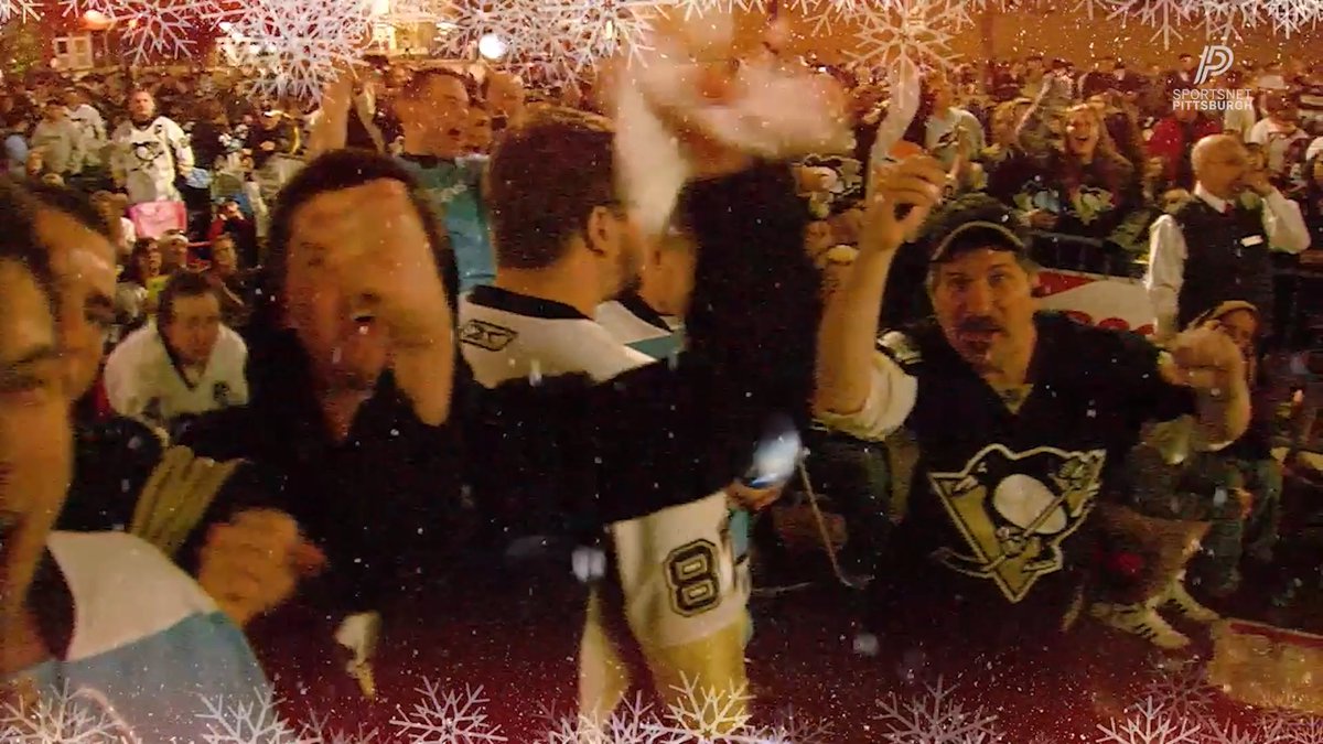 Oh, it's the most wonderful time of the year 🎶👊 Kicking off the Holiday season with the Battle of Pennsylvania 🐧