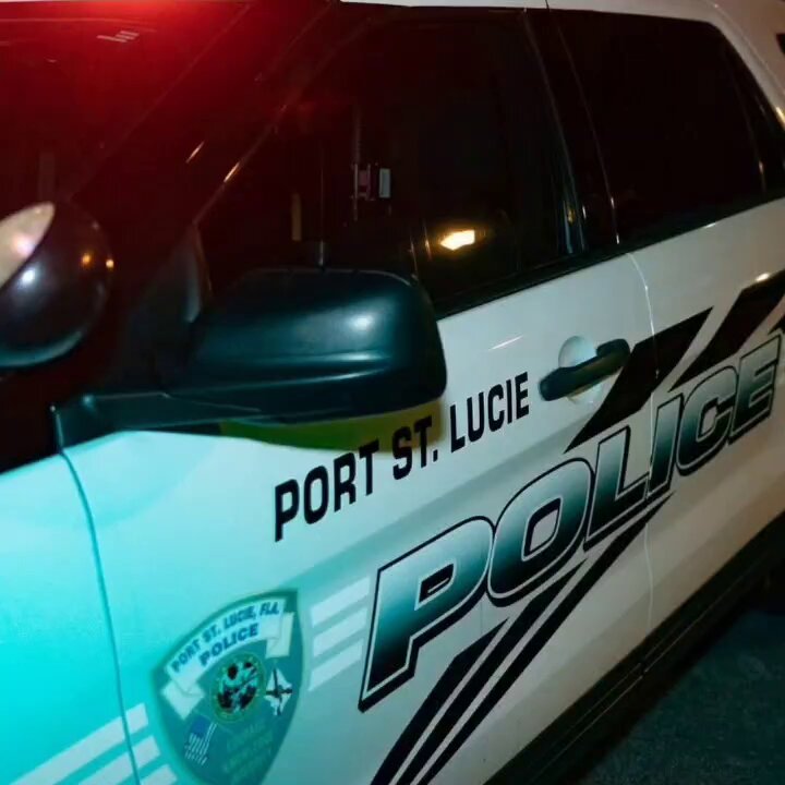 Prayers needed in Port St. Lucie, FL ... A police officer has been shot. Unknown on condition. Please join us in praying for the hero's quick and full healing 🙏🏽