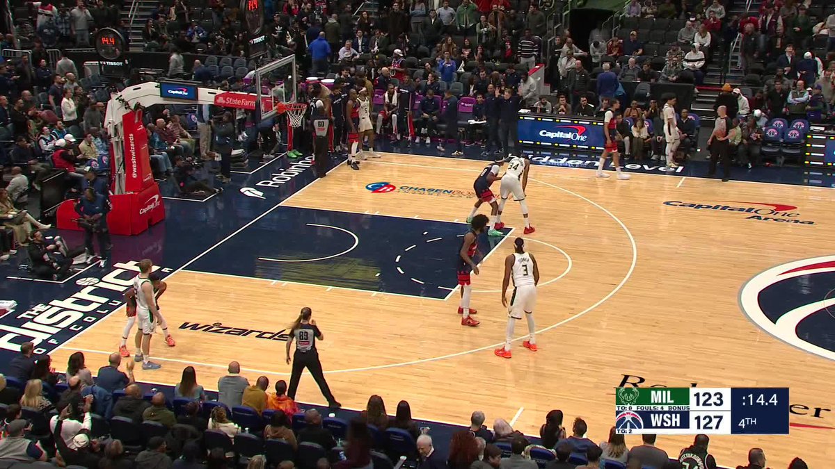 WOWWWWW This is the best play of the Wizards' season thus far by Coulibaly. Not even close. Wiz win.