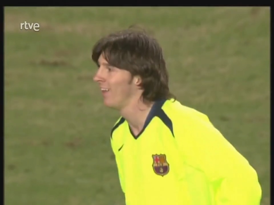 Octavos de final, ida. En la vuelta se lesiona y no vuelve a jugar. Esta es la Champions que algunos le quieren "quitar" a Messi del currículum y fue imprescindible para eliminar al mejor Chelsea.