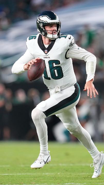 Joe Giglio: "I have started to privately wonder what the Eagles' offense would look like if Tanner McKee was playing quarterback. I don't think I'm the only one out there." 🤔