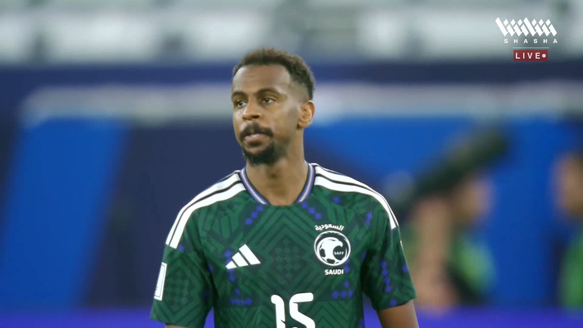 بداية المباراة 🏁 السعودية 🆚 عمان تابعوا المباراة وباقي المواجهات في #كأس_العرب_على_شاشا 🏆💫 شاهد الآن مجاناً وبدون تسجيل دخول 📺