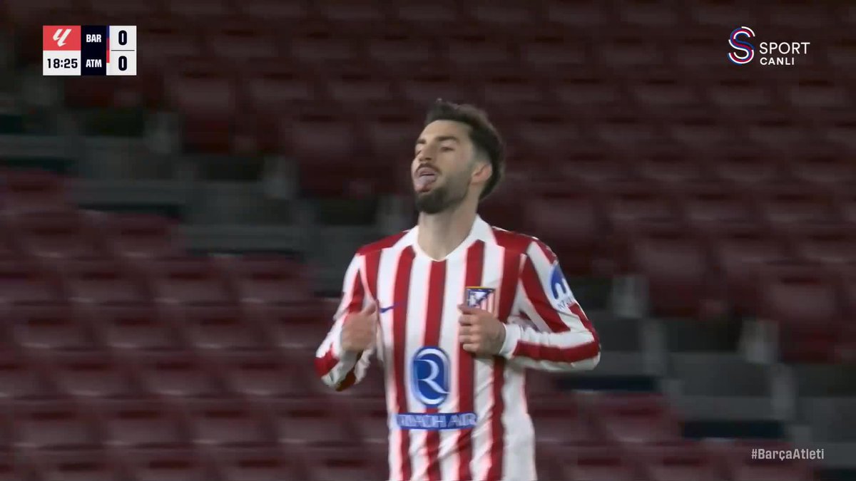 Molina'dan savunmanın arkasına harika pas. Baena'dan klas bitiriş. Atleti. Şahane gol.