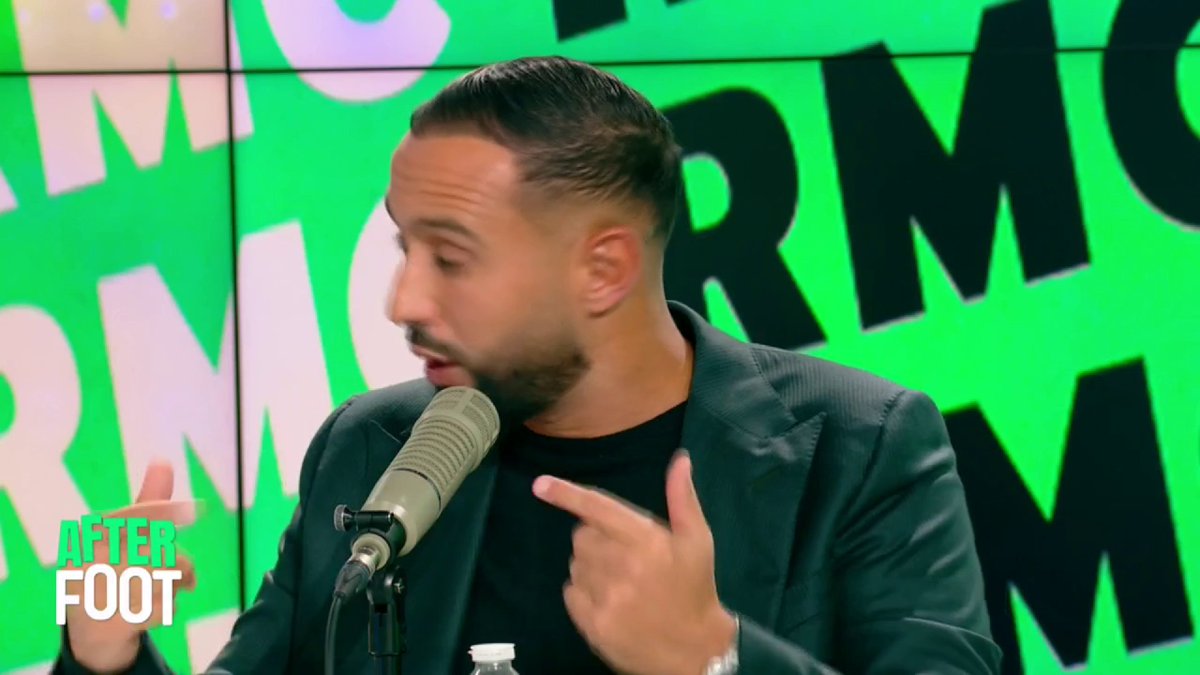 ⚪🔵 Benatia : "Je suis d'accord que les joueurs doivent se mettre dans la tête qu'ils vont le faire, qu'ils vont faire top 24, qu'on va passer ce tour, que c'est à portée de main. Mais il y a la réalité du contexte à l'OM, tu dois gagner 5-0, tu ne dois pas prendre de but..."