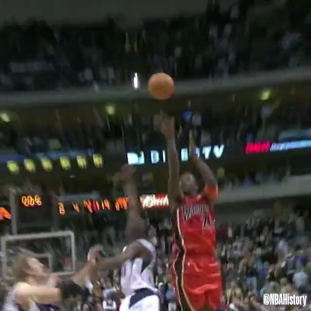 This Jason Richardson game-winner isn’t talked about enough — The degree of difficulty is insane. 😮‍💨 (via NBA History)