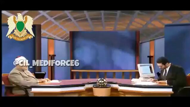 القرضاوي الذي يسمونه شيخ مايسمي بثورات ( 2011 ) أفتي بمحاربة الجيوش العربية في #ليبيا و #سوريا و #مصر و حينما سألوه عن موقفه من قاعدة العديد ، أكبر قاعدة عسكرية أمريكية في الشرق الأوسط تلك التي موجودة في #قطر التي يحمل جنسيتها ، قال " هذة الأمور السياسية ليس لدي فيها رآي !! "