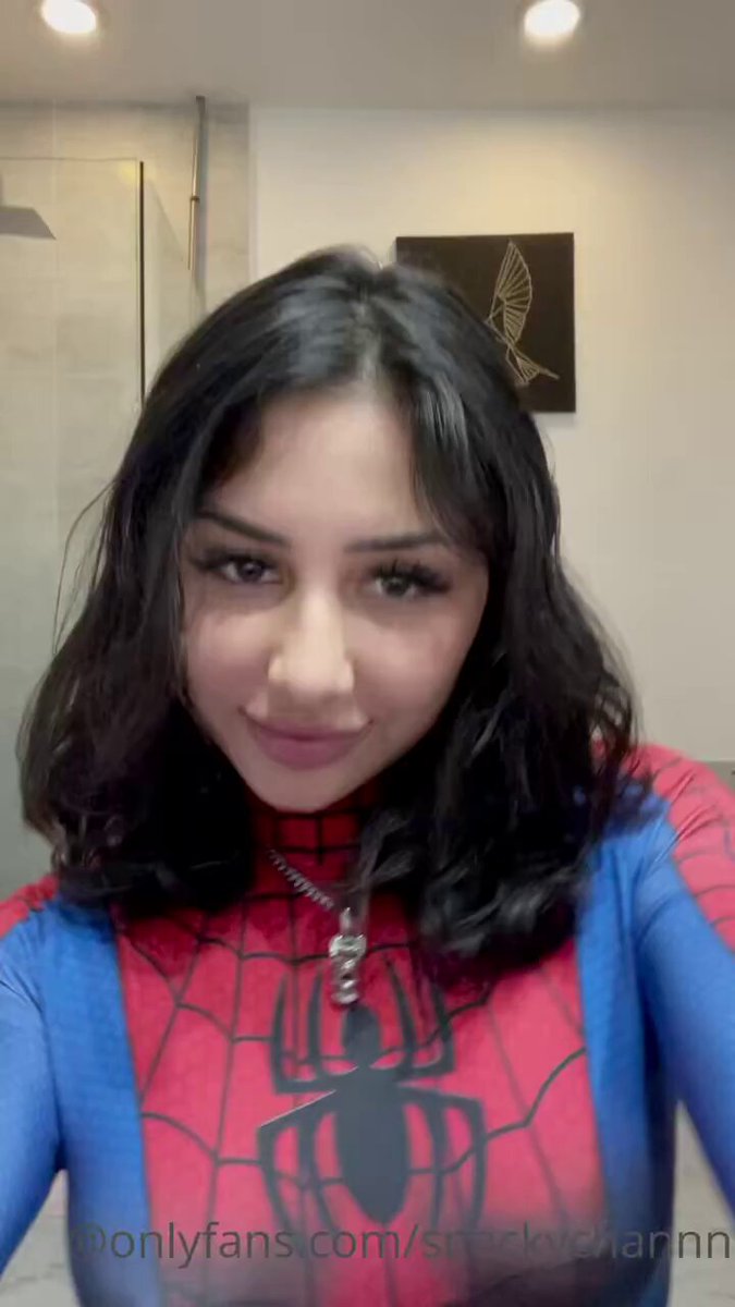 Your friendly neighborhood hoe just dropped her mask…🙈🔥 #SpiderManCosplay #SuperheroSlut #FreakyLatina #PhatAss