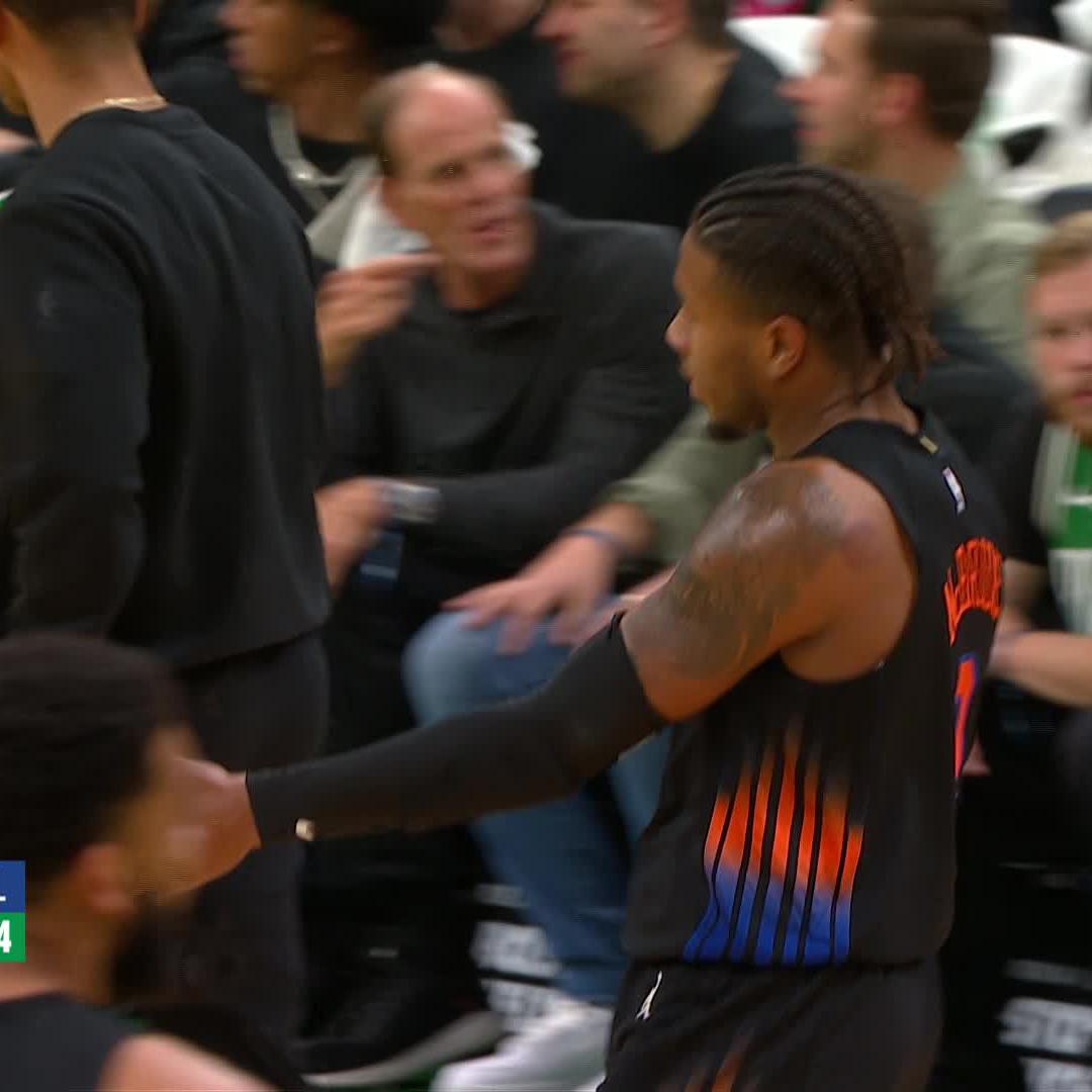 DEUUUUUUCE hits the trey 🎯
