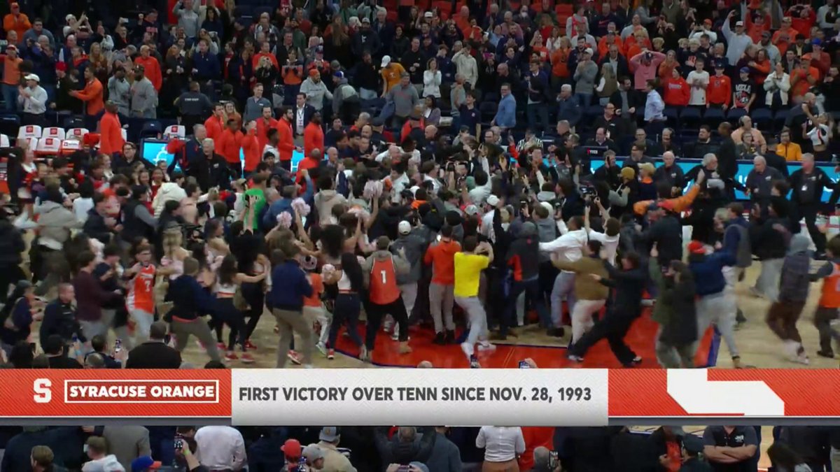 SYRACUSE HOLDS ON AGAINST NO. 13 TENNESSEE 🤯 The Vols had a chance in the final seconds 👀