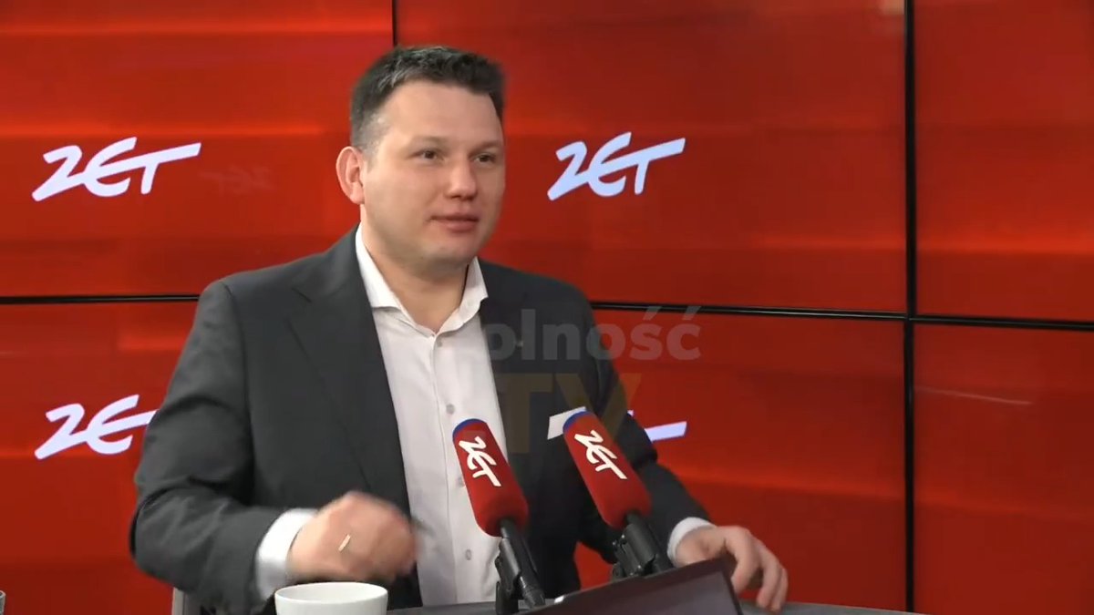 - Dlaczego Pan wrzuca na X podobiznę Tuska jako Adolfa Hitlera? - Jeżeli druga strona może robić ze mnie Taliba, to ja mogę robić z Tuska RUDEGO NIEMCA! ✅ Sławomir Mentzen w Radiu ZET Sławomir Mentzen Konfederacja