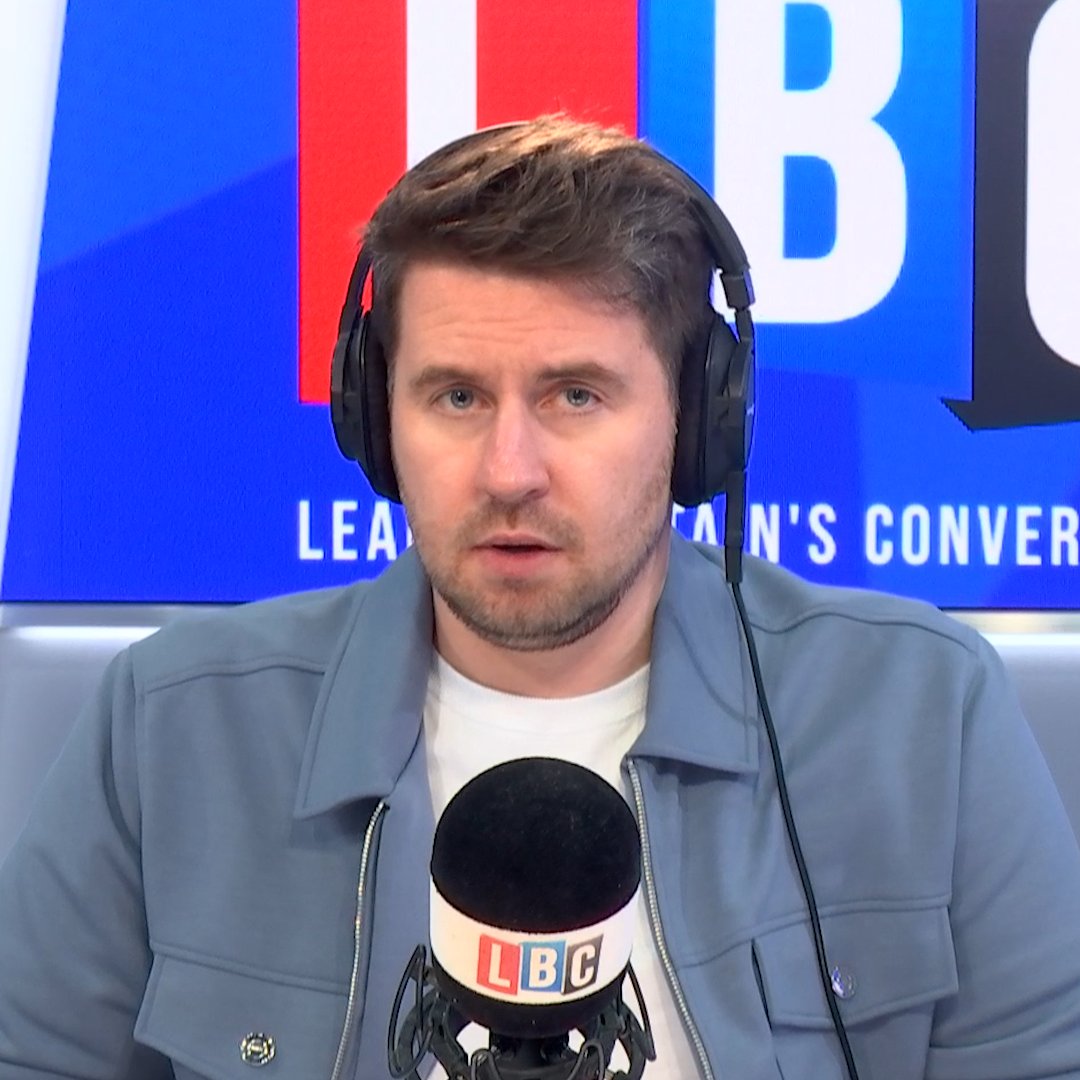 'It doesn’t feel like he’s my son anymore.' Caller Roy tells Ben Kentish about his violent 14-year-old son who he thinks has been 'brainwashed' by Andrew Tate.