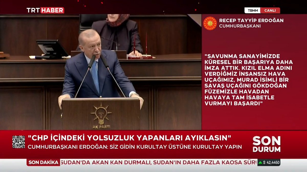 Cumhurbaşkanı Erdoğan: Hiçbir karşılık beklemeden seçimlerde oy verdiğinizde sizden iyisi yok, tersi bir durumda ise sizden kötüsü yok. Sırf kendi Cumhurbaşkanı adaylarına oy vermediler diye depremzedelerimize günlerce etmediklerini bırakmadılar.