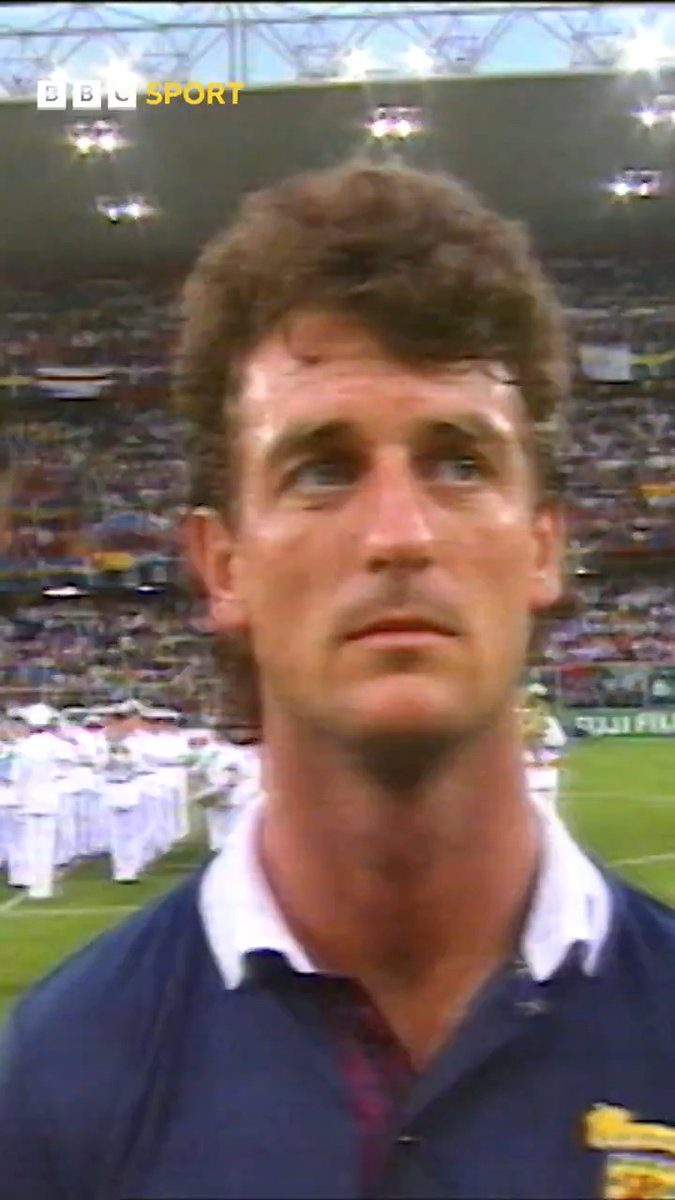 🏴󠁧󠁢󠁳󠁣󠁴󠁿 How the Scottish anthem has changed. These days it is 'Flower of Scotland'. However, back at Italia 90, not too many on the pitch or in the stands knew the words to 'Scotland the Brave'. #BBCFootball
