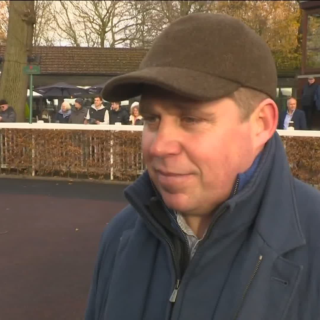 🗣️ "He's absolutely fine." Good to hear The New Lion is OK after his Fighting Fifth fall, but there is plenty to work on with regards to his jumping according to Dan Skelton Racing 👇🏻