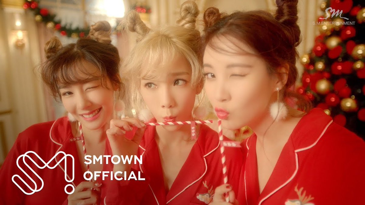 10 years ago today, Girls’ Generation-TTS released their X-Mas Special Album ‘Dear Santa’ with the title track of the same name