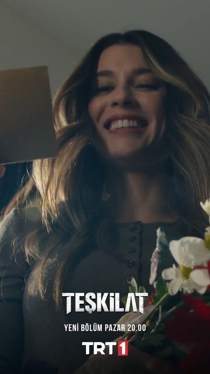 “Sen iyileştin, her yer yine çiçek açtı.” 💐 #Teşkilat yeni bölümüyle her pazar 20.00’de TRT 1’de! 💥