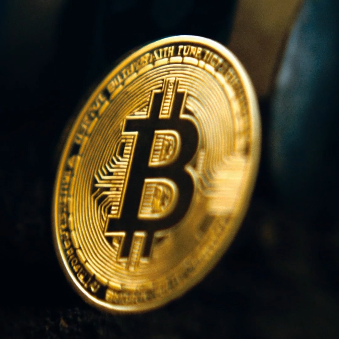 An IT professional stashes early Bitcoin on a hard drive. Years later, it's worth millions - until a simple act of cleaning throws it all away. Don't miss this on #ExpeditionFiles, Wednesday at 10P on Discovery.