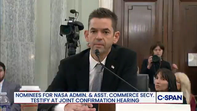 .Ed Markey: "Was Elon Musk in the room when President Trump offered you the job?" NASA nominee Jared Isaacman: "My interview, my conversations with the president there were dozens of people moving in and out of the room..."