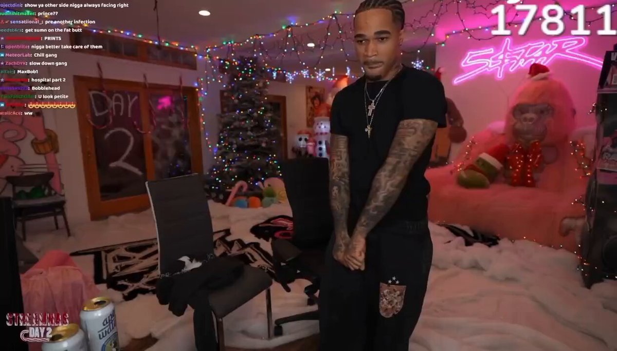 Plaqueboymax goes off on people condemning him for getting his whole body tatted. "Why you judging my body? my body, my choice... and I'm getting more tattoos."
