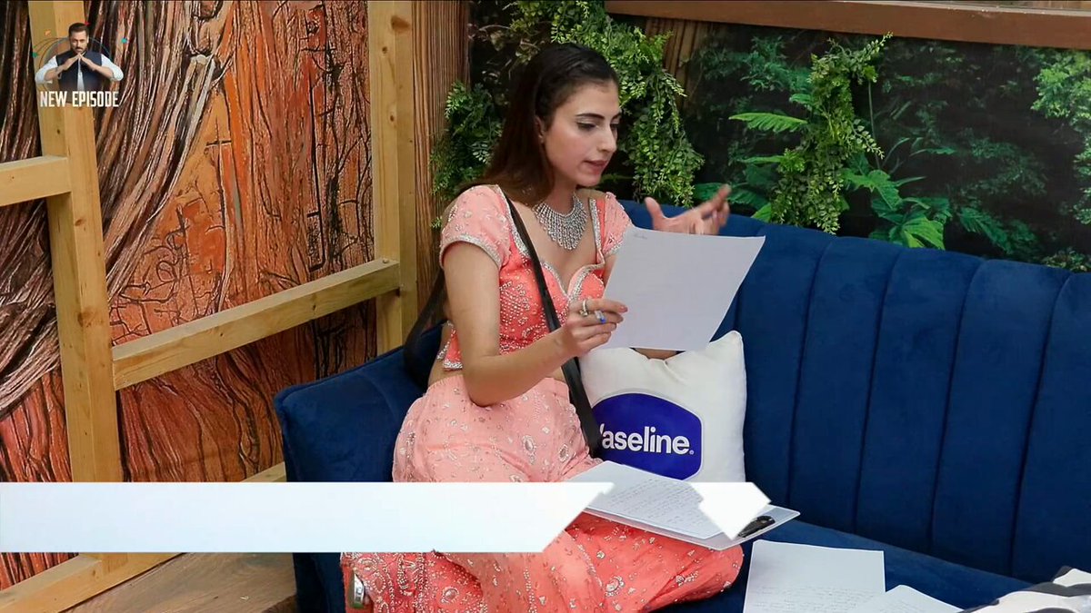 Word of the Day- Wardat meaning Incident Don't Judge me but even I used to think wardat is crime petrol kinda word😭 #FarrhanaBhatt #BiggBoss19