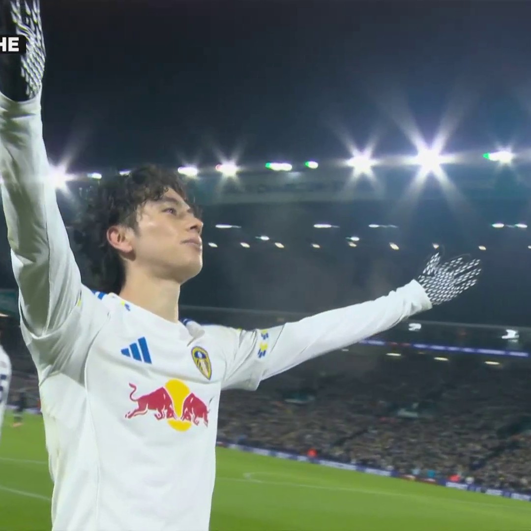OH THAT IS STUNNING. AO TANAKA PUTS LEEDS UP 2-0 ON CHELSEA WITH A ROCKET. 🚀