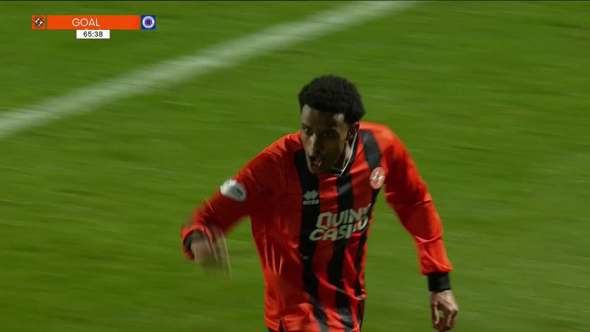 "Oh it's MAGNIFICENT!" 🎙️ Amar Fatah with a moment of genius to put Dundee United FC 2-1 up against Rangers 🍊 SPFL 𝑃𝑟𝑒𝑠𝑒𝑛𝑡𝑒𝑑 𝑏𝑦 SBK | 18+ | 𝑃𝑙𝑒𝑎𝑠𝑒 𝐺𝑎𝑚𝑏𝑙𝑒 𝑅𝑒𝑠𝑝𝑜𝑛𝑠𝑖𝑏𝑙𝑦