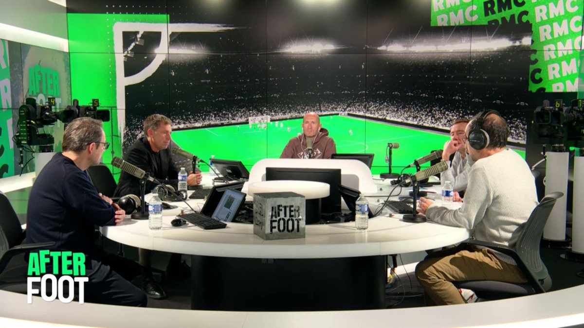 Coupe du Monde 2026 : Donald Trump va-t-il gâcher la fête ? Jean-Baptiste Guegan, consultant en géopolitique du sport : "Il faut s'attendre à des dingueries 💥"