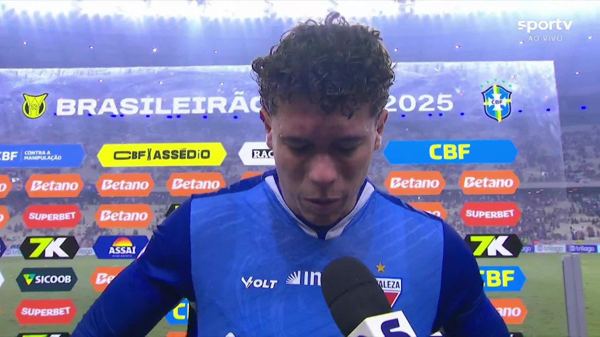 Brenno se emociona após vitória do Fortaleza sobre o Corinthians. O goleiro foi fundamental para o resultado que tirou o Laion da zona de rebaixamento!