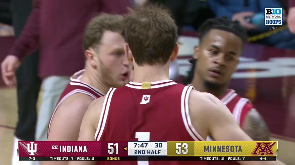 Tucker DeVries is keeping Indiana Basketball in it 🔥 📺: BTN
