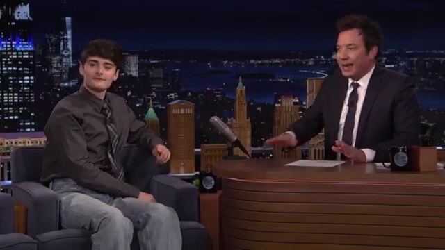 Noah Schnapp reacts to Netflix crashing from the sƃuᴉɥʇ ɹǝƃuɐɹʇs 5 Vol. 1 premiere! #FallonTonight #StrangerThings #StrangerThingsOnFallon