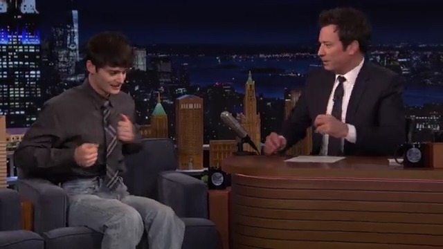 Noah Schnapp channeled his inner animal while playing Will Byers in Season 5 of stranger things! #FallonTonight #StrangerThings #StrangerThingsOnFallon