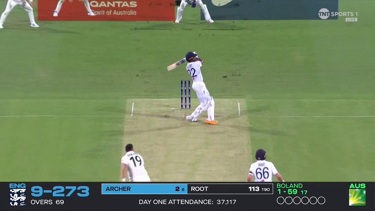 JOFRA ARCHER SENDS IT FOR SIX ๐ ๐บ Watch #TheAshes LIVE on TNT Sports and discovery+