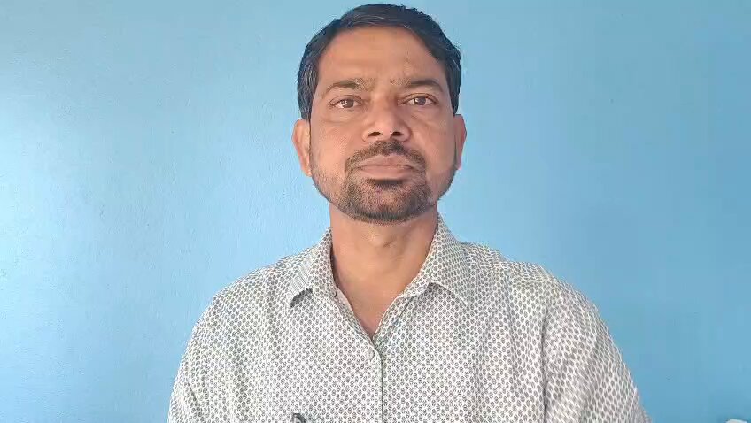 दरभंगा स्नातक निर्वाचन क्षेत्र (दरभंगा, समस्तीपुर, मधुबनी और बेगुसराय) से MLC का चुनाव लड़ेंगे छात्र नेता दिलीप, युवाओं से वोटर बनने की अपील Mob.-7282005656
