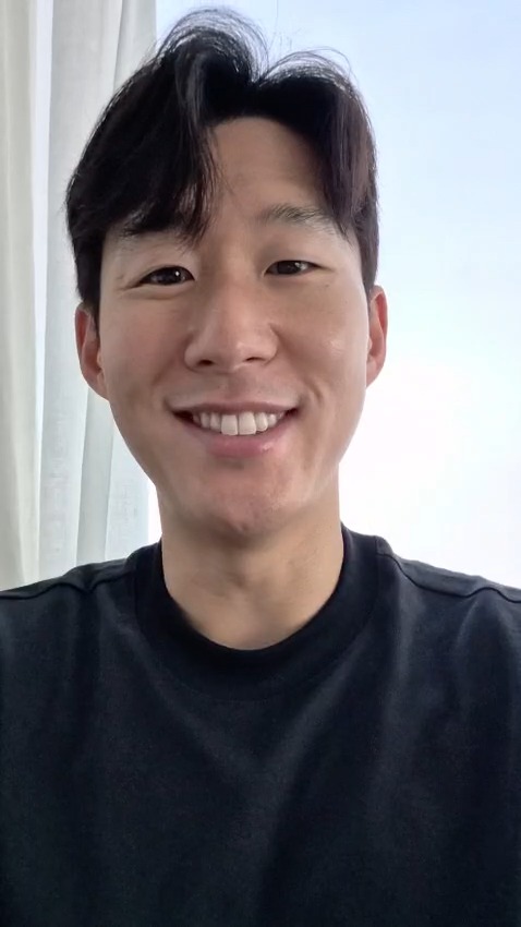 A message from Sonny! 📲🤩