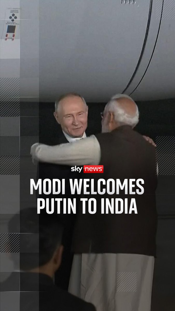 Vladimir Putin was welcomed by Narendra Modi as he arrived in Delhi for a two-day visit as part of an annual summit between Russia and India. However, the Russian president is marking his first visit to India since the start of the war in Ukraine. 🔗