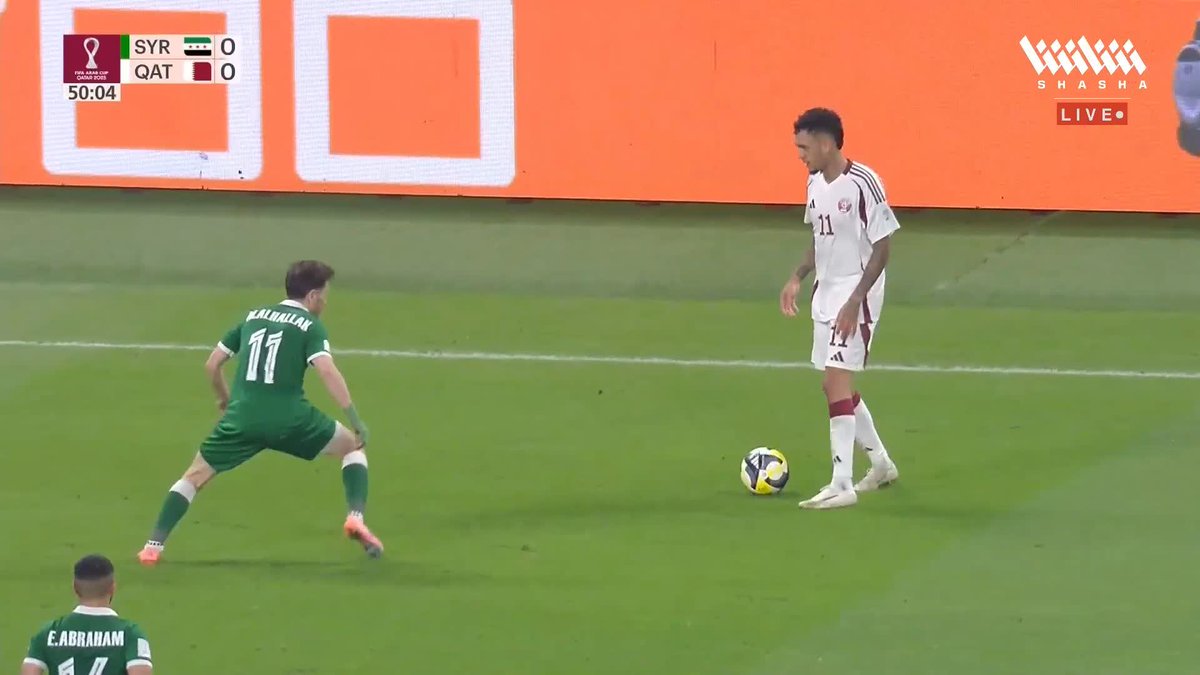 متى يأتي الهدف؟ 🧐 تسديدة من إدميلسون يتصدى لها حارس منتخب سوريا 🇶🇦🧤 تابعوا المباراة وباقي المواجهات في #كأس_العرب_على_شاشا 🏆💫 شاهد الآن مجاناً وبدون تسجيل دخول 📺