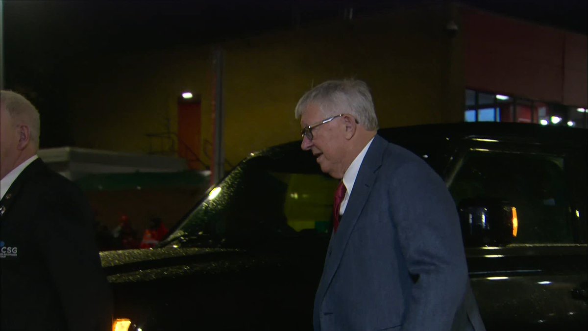 Sir Alex Ferguson is in the building 🏟️